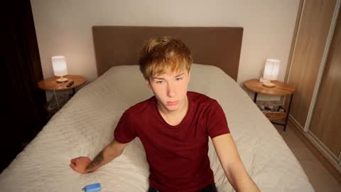 Snapshot of neocbb chatting on 01/11/26, 07:30 LEO and STACY online show from 01/11/26, 07:30