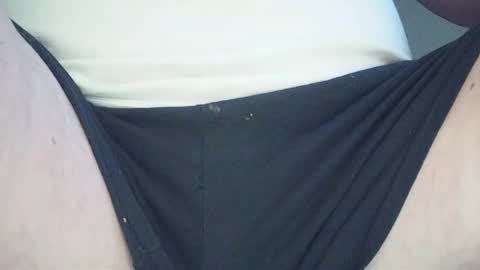 Snapshot of neohiom4f chatting on 05/11/26, 12:27 neohiom4f online show from 05/11/26, 12:27