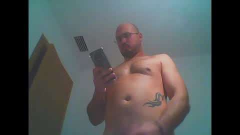 Snapshot of neomel chatting on 12/26/24, 07:49 mel online show from 12/26/24, 07:49