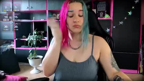 Snapshot of neon_baddie chatting on 07/13/26, 07:22 Ada online show from 07/13/26, 07:22
