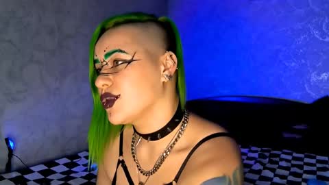 Snapshot of neonnectar_ chatting on 10/16/25, 01:56 Ada online show from 10/16/25, 01:56