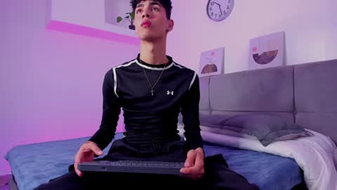  NeoRaptis  jhonatan  online show from 12/20/24, 08:01