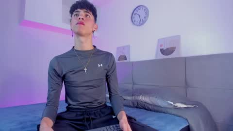  NeoRaptis  jhonatan  online show from 12/26/24, 08:11