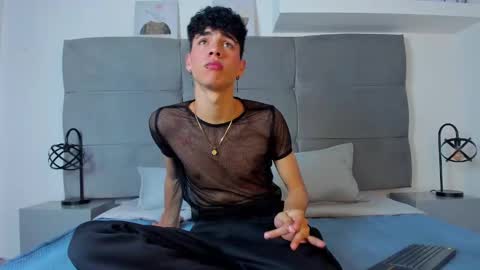  NeoRaptis  jhonatan  online show from 02/04/25, 08:28