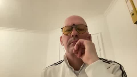 Snapshot of neptunofatlantis chatting on 03/17/26, 11:19 neptunofatlantis online show from 03/17/26, 11:19