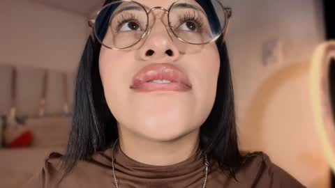 Helena    Every Friday new video for my fan club loves  online show from 01/21/25, 08:00