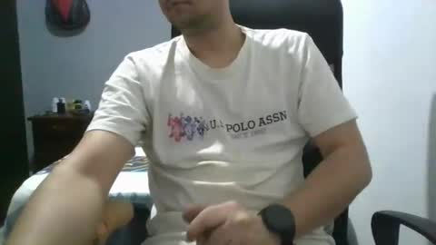 Snapshot of nerdxxx94 chatting on 03/16/26, 04:18 MrBull online show from 03/16/26, 04:18