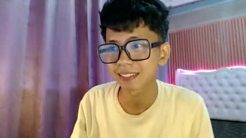 Snapshot of nerdy_nate chatting on 06/10/26, 10:08 Ethan online show from 06/10/26, 10:08