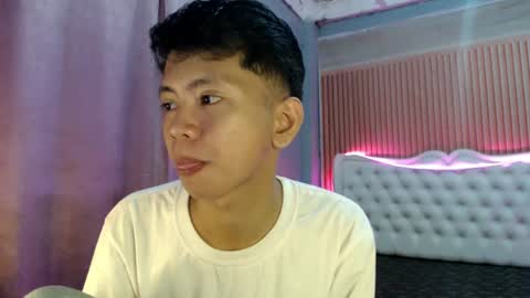 Snapshot of nerdy_nate chatting on 07/11/26, 10:11 Ethan online show from 07/11/26, 10:11