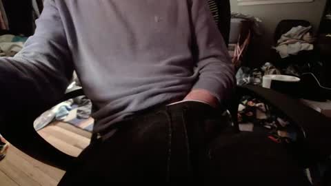 nerdyboi22 online show from 02/26/25, 05:53