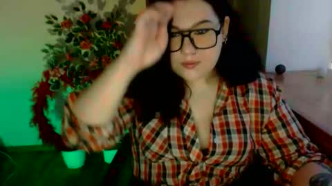 Snapshot of nereia chatting on 03/16/26, 08:40 nereia online show from 03/16/26, 08:40