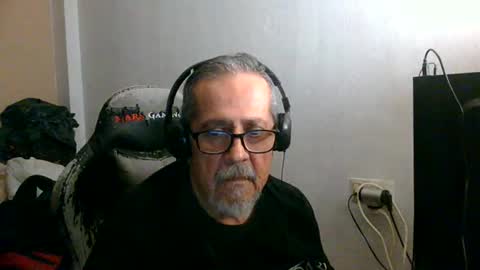 Snapshot of neron401 chatting on 05/11/26, 03:01 neron401 online show from 05/11/26, 03:01