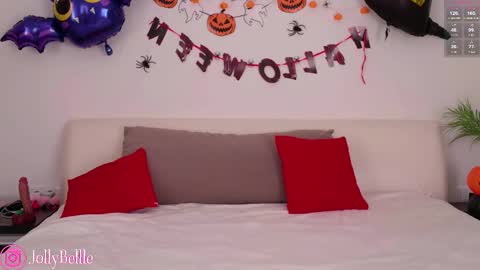 Belle online show from 10/31/25, 01:28