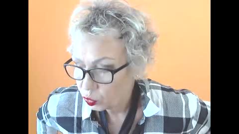 Snapshot of nessyjenixs chatting on 10/07/25, 08:11 NessyJenixs online show from 10/07/25, 08:11