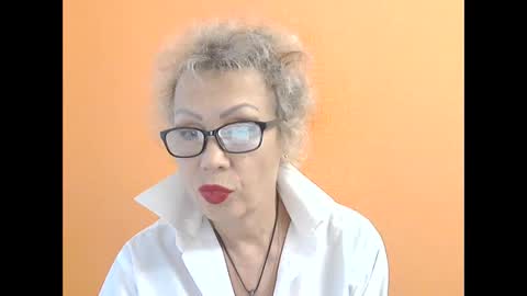 Snapshot of nessyjenixs chatting on 10/09/25, 02:15 NessyJenixs online show from 10/09/25, 02:15