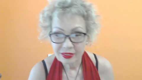 Snapshot of nessyjenixs chatting on 06/12/26, 01:21 NessyJenixs online show from 06/12/26, 01:21