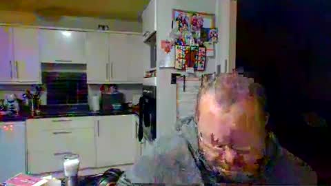 Snapshot of nesuk chatting on 01/03/25, 11:44 nesuk online show from 01/03/25, 11:44