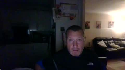 Snapshot of nesuk chatting on 09/27/25, 11:43 nesuk online show from 09/27/25, 11:43