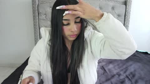 nesuko_kamado online show from 01/19/25, 02:59