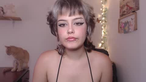 Mar online show from 09/10/25, 07:25