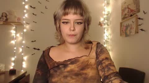 Mar online show from 09/30/25, 06:51