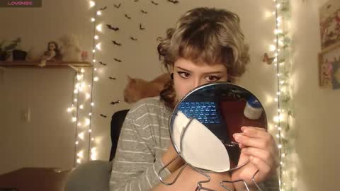 Mar online show from 10/10/25, 10:36