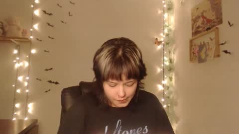 Mar online show from 10/26/25, 07:36