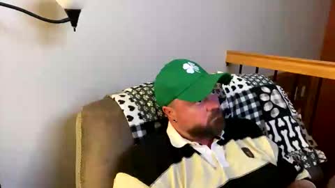 Snapshot of neverwinter44 chatting on 03/18/26, 05:32 neverwinter44 online show from 03/18/26, 05:32