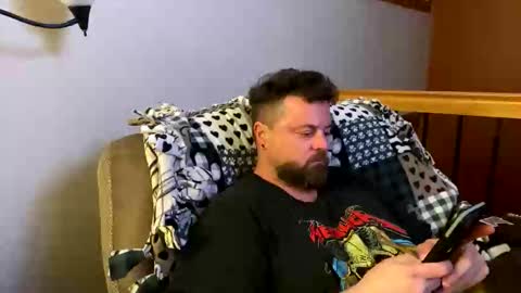 Snapshot of neverwinter44 chatting on 03/30/26, 01:17 neverwinter44 online show from 03/30/26, 01:17