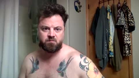 Snapshot of neverwinter44 chatting on 04/12/26, 12:37 neverwinter44 online show from 04/12/26, 12:37