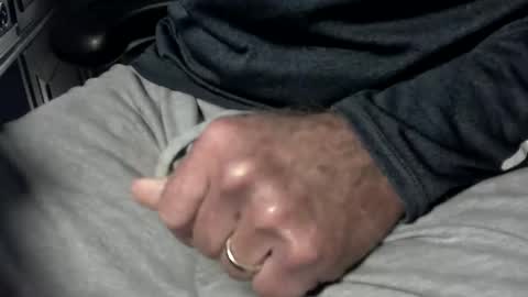 nevrsaynevr2000 online show from 10/07/25, 01:08