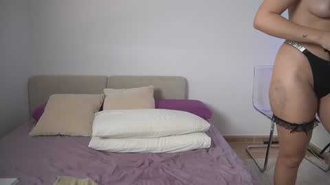 new dee online show from 11/29/25, 06:16