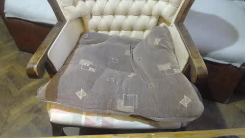 Lilly  online show from 01/10/25, 05:58