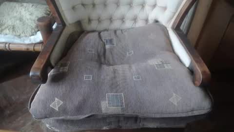 Lilly  online show from 09/26/25, 05:55