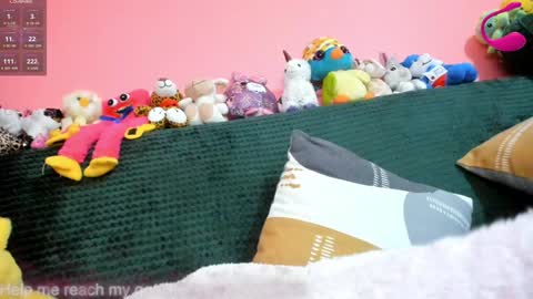 Snapshot of new_sexyiass chatting on 01/11/25, 05:20 silvia online show from 01/11/25, 05:20