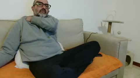 simi online show from 01/07/26, 08:00