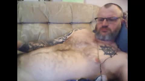 Snapshot of newbreed666 chatting on 03/11/25, 02:32 NEWBREED666 online show from 03/11/25, 02:32