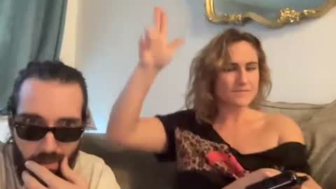 Landon  Stazia online show from 10/06/25, 09:12