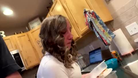 Snapshot of newcouple0911 chatting on 04/20/26, 02:25 newcouple0911 online show from 04/20/26, 02:25