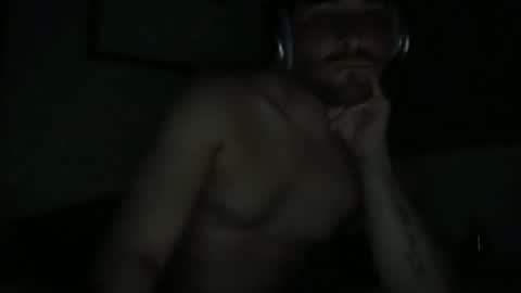 Snapshot of newdtvers chatting on 10/18/25, 10:27 cdn online show from 10/18/25, 10:27