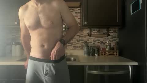 Snapshot of newguy_097 chatting on 10/22/25, 03:45 newguy_097 online show from 10/22/25, 03:45