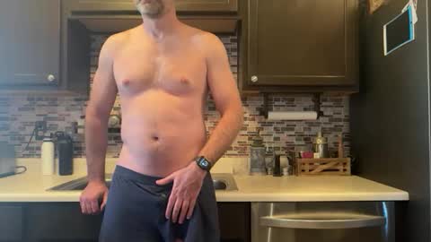 newguy_097 online show from 11/06/25, 11:37