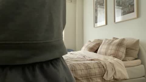 Henry online show from 02/21/26, 12:39