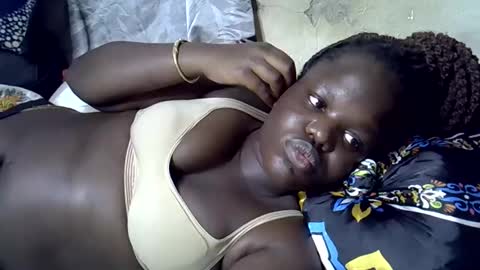 Snapshot of newrockgal chatting on 12/13/24, 10:34 ryena and pam online show from 12/13/24, 10:34