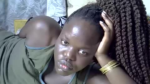 Snapshot of newrockgal chatting on 12/20/24, 05:14 ryena and pam online show from 12/20/24, 05:14