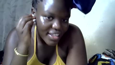 Snapshot of newrockgal chatting on 12/22/24, 01:55 ryena and pam online show from 12/22/24, 01:55