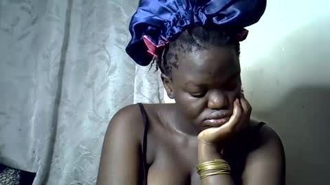 Snapshot of newrockgal chatting on 12/23/24, 05:17 ryena and pam online show from 12/23/24, 05:17