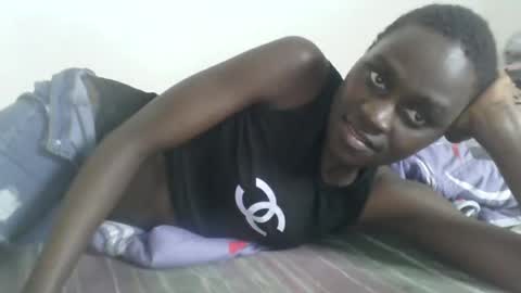 Snapshot of newrockgal chatting on 01/18/25, 05:59 ryena and pam online show from 01/18/25, 05:59