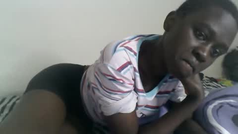 Snapshot of newrockgal chatting on 01/22/25, 04:34 ryena and pam online show from 01/22/25, 04:34