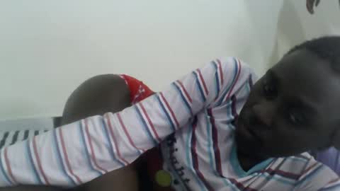 Snapshot of newrockgal chatting on 01/22/25, 07:13 ryena and pam online show from 01/22/25, 07:13